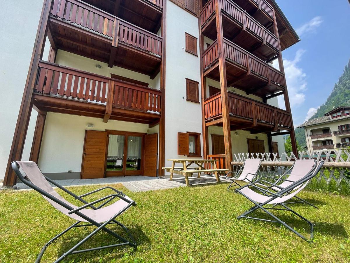 Il Cervo Mountain Apartment Campodolcino Exterior foto